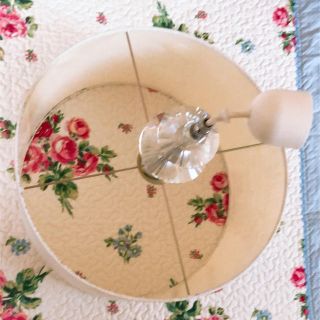 LAURA ASHLEY(天井照明)のフリマアイテム一覧 LAURA ASHLEY(天井照明)のフリマアイテム一覧