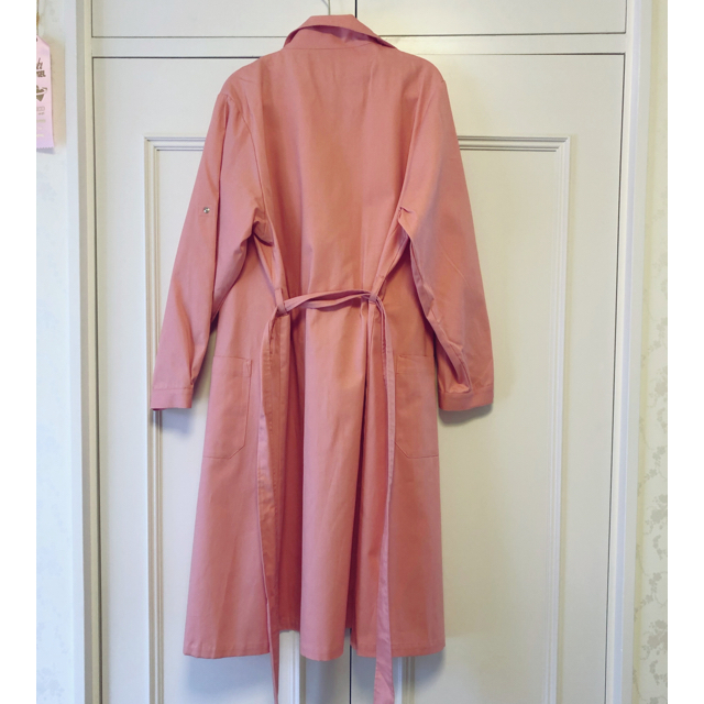 Katie(ケイティー)のKatie HONKY TONK coat レディースのジャケット/アウター(トレンチコート)の商品写真