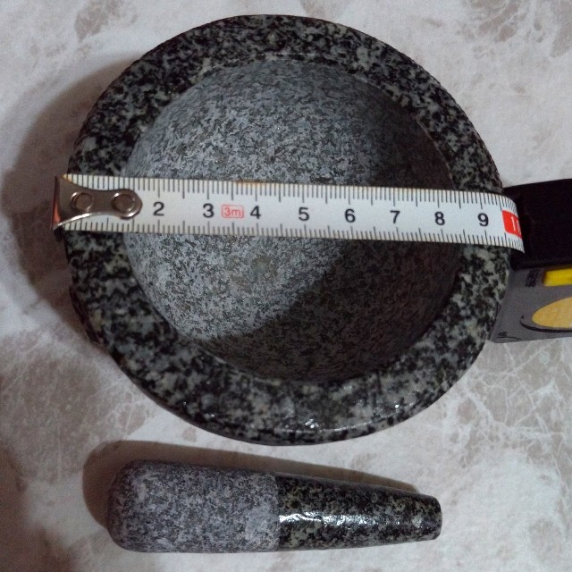 タイの石臼　クロックヒン　10cm