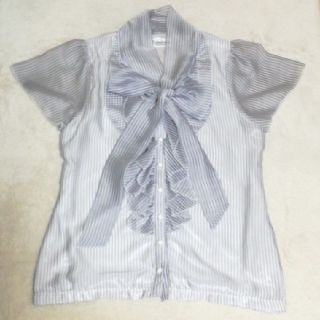 セシルマクビー(CECIL McBEE)の【美品】Fabulous CECIL McBEE　トップス(シャツ/ブラウス(半袖/袖なし))