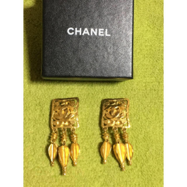 シャネル  ヴィンテージ  レア  イヤリング  ゴールド  CHANELイヤリング