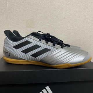 アディダス(adidas)の【新品未使用】adidas predator(スニーカー)