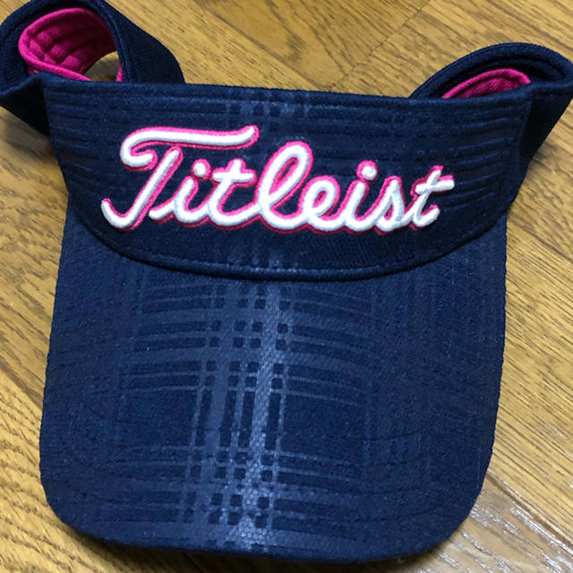 Titleist タイトリスト　バックリボン ゴルフサンバイザー　紺色