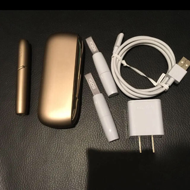 iQOS3  アイコス3 ゴールドタバコグッズ