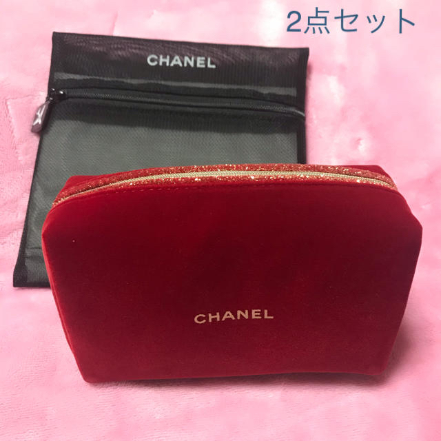 CHANEL(シャネル)のお値下げ中 CHANELコスメポーチ2点セット レディースのファッション小物(ポーチ)の商品写真