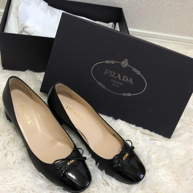 パンプス　PRADA ヒール４cm 23.5cm