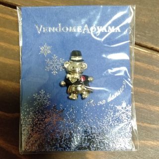 ヴァンドームアオヤマ(Vendome Aoyama)のヴァンドーム青山　ピンバッジ(ブローチ/コサージュ)