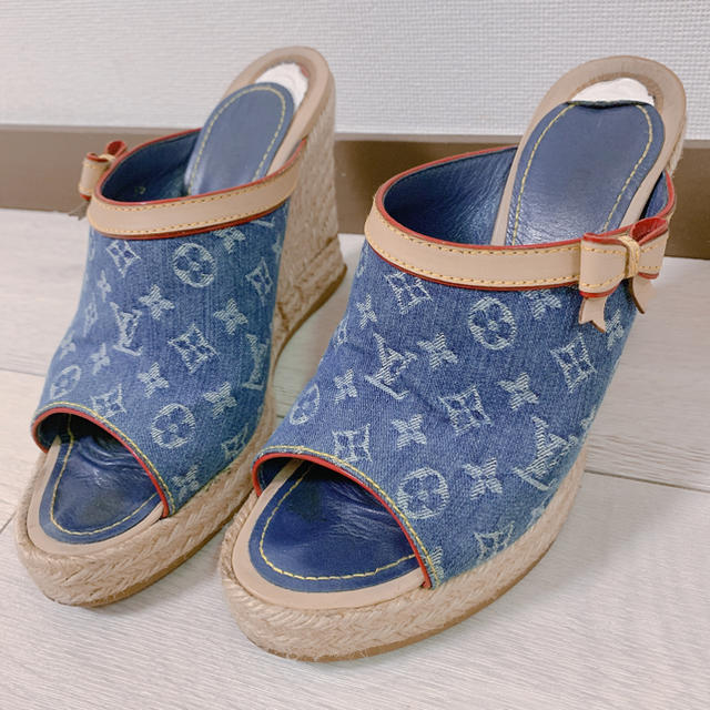 LOUIS VUITTON(ルイヴィトン)の本物ルイヴィトン　厚底サンダル　デニムモノグラム レディースの靴/シューズ(サンダル)の商品写真