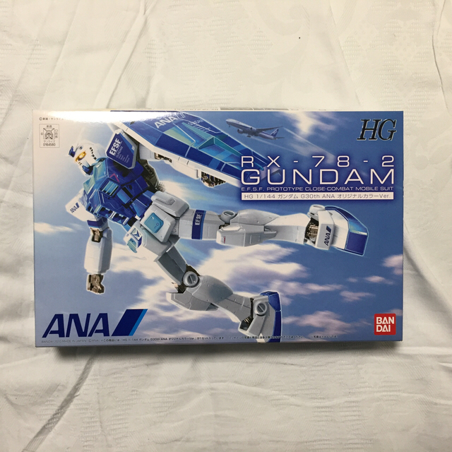 【ANA限定】 HG 1/144 RX-78-2 ガンダム Ver.G30th  エンタメ/ホビーのおもちゃ/ぬいぐるみ(プラモデル)の商品写真