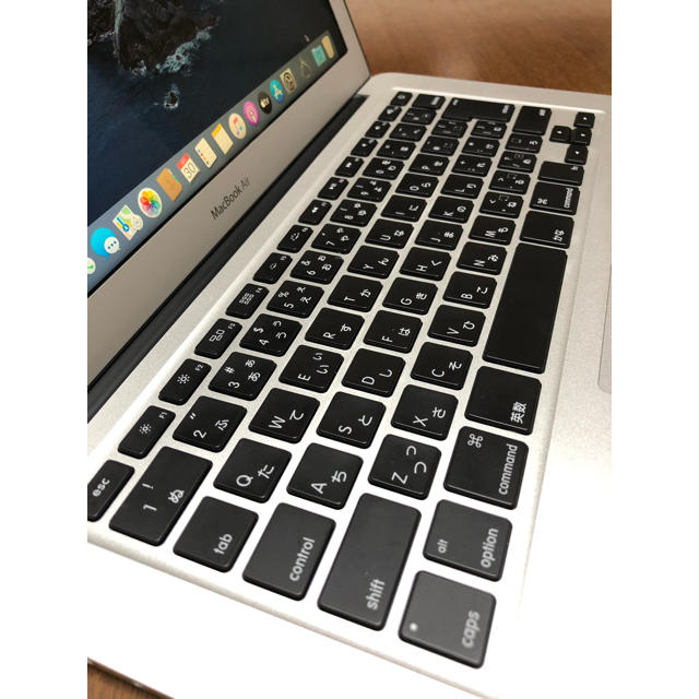 Apple(アップル)のMacBook Air MD760J/A(Mid 2013) スマホ/家電/カメラのPC/タブレット(ノートPC)の商品写真