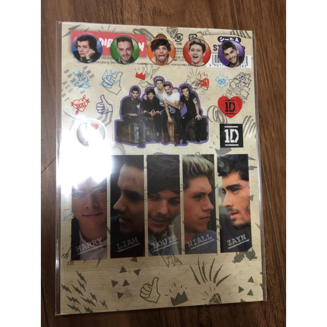OneDirection ステッカー シール ワンダイレクションシートAの通販 by のん's shop|ラクマ OneDirection ステッカー シール ワンダイレクションシートAの通販 by のん's shop|ラクマ