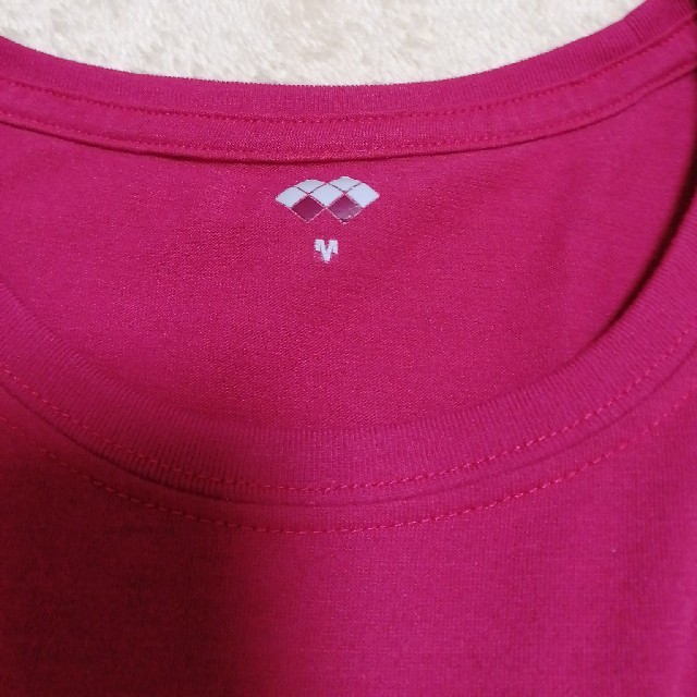 mont bell(モンベル)のモンベル　ウィックロン　長袖　濃いピンク レディースのトップス(Tシャツ(半袖/袖なし))の商品写真