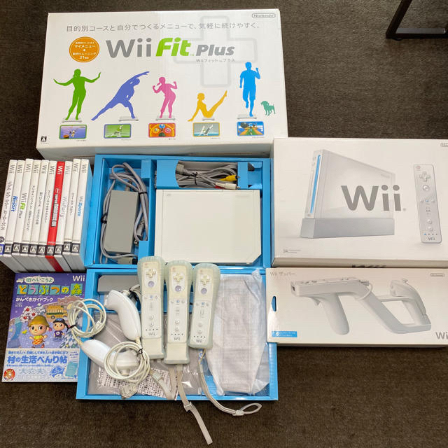 Wii本体+Fit+sports+ソフト10本　どうぶつの森他