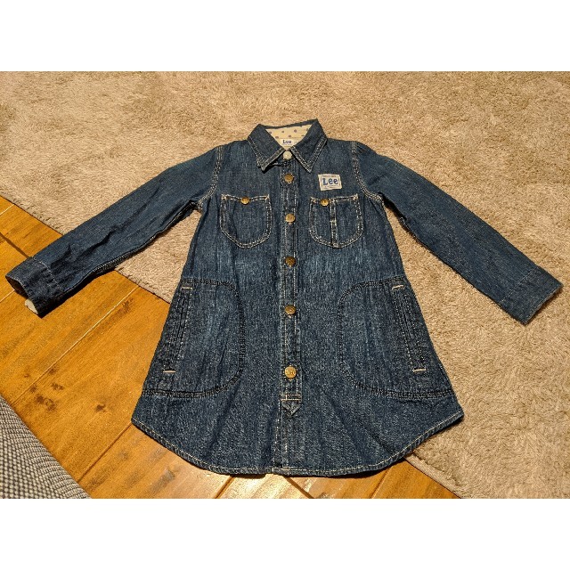 Lee(リー)のLee デニムワンピース　120サイズ キッズ/ベビー/マタニティのキッズ服女の子用(90cm~)(ワンピース)の商品写真