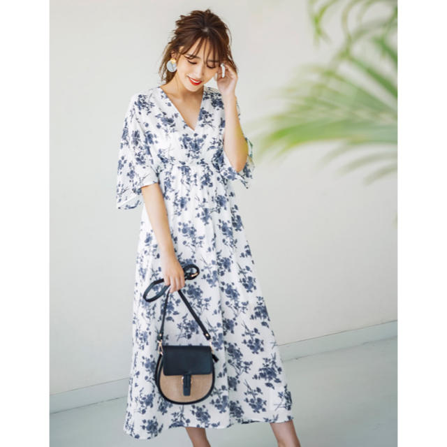 専用♡グレースクラス　ロングワンピース　花柄　カシュクール　リボン　黒　38 L