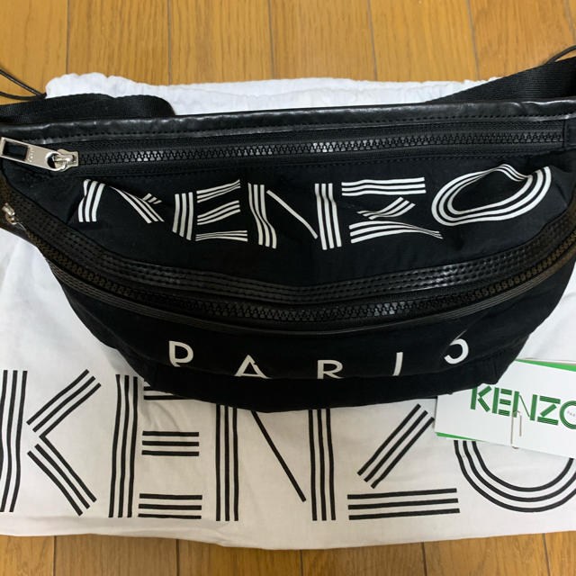 KENZO プリントベルトバッグ　ボディバッグ　ショルダーバッグ