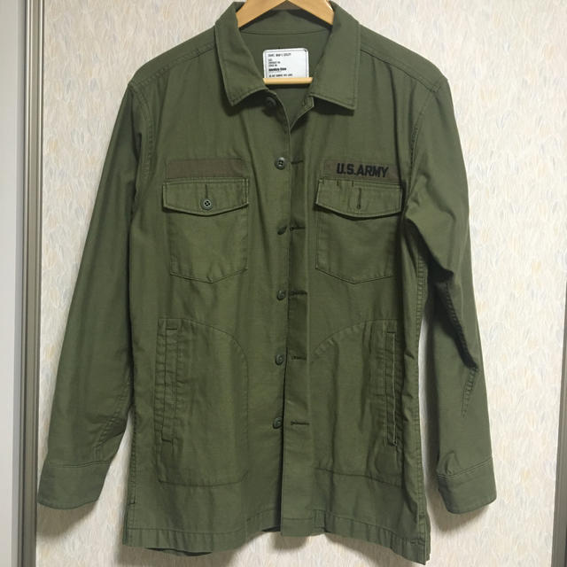 UNITED ARROWS(ユナイテッドアローズ)のmonkey time カーキ アーミー ARMY シャツ ジャケット ポケット メンズのジャケット/アウター(ミリタリージャケット)の商品写真