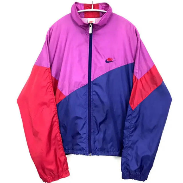 NIKE(ナイキ)のNIKE ナイキ 90s ナイロンジャケット 銀タグ レア メンズのジャケット/アウター(ナイロンジャケット)の商品写真