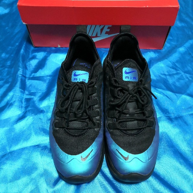 NIKE AIRMAX AXIS PREMIUM 26 1