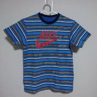 ナイキ(NIKE)の新品 NIKE キッズ Tシャツ ブルー ストライプ 140 ～ 150(Tシャツ/カットソー)