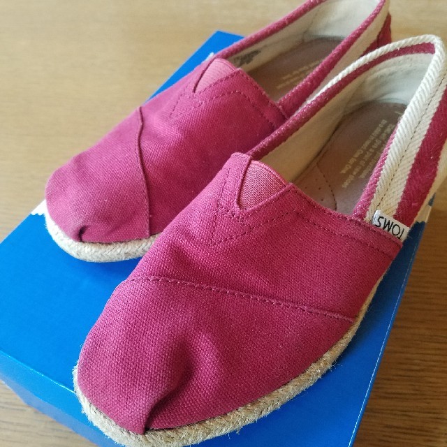 TOMS(トムズ)のTOMS レディースの靴/シューズ(スリッポン/モカシン)の商品写真