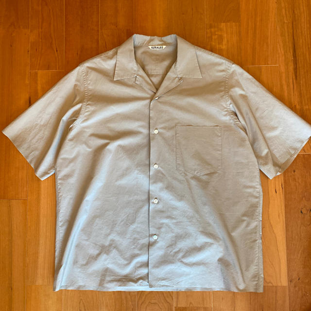 YAECA(ヤエカ)のオーラリー　オープンカラーシャツ 半袖シャツ メンズのトップス(シャツ)の商品写真