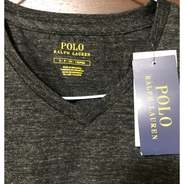 POLO RALPH LAUREN(ポロラルフローレン)の☆新品　POLO ラルフローレン  Vネック　Tシャツ　S グレー☆  メンズのトップス(Tシャツ/カットソー(半袖/袖なし))の商品写真