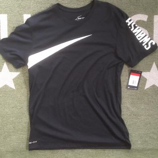 ナイキ(NIKE)のNIKEナイキビッグロゴTシャツ(Tシャツ/カットソー(半袖/袖なし))