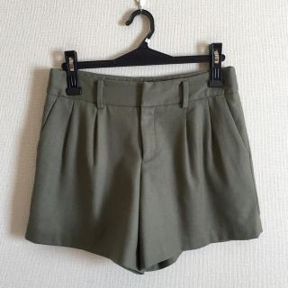 イエナ(IENA)のイエナ♡カーキ色のショートパンツ(ショートパンツ)