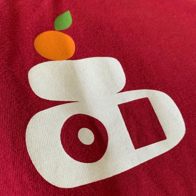 Apple(アップル)の【非売品】Appleアップル限定Tシャツ Mサイズ iPod Used メンズのトップス(Tシャツ/カットソー(半袖/袖なし))の商品写真