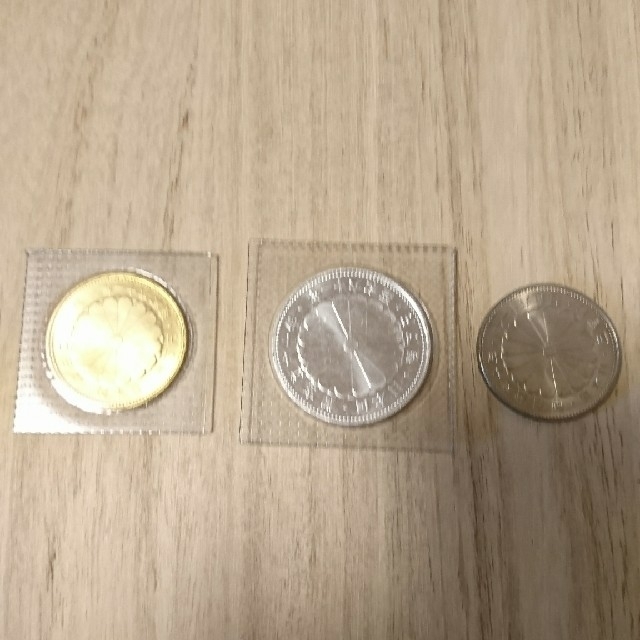 一万円硬貨