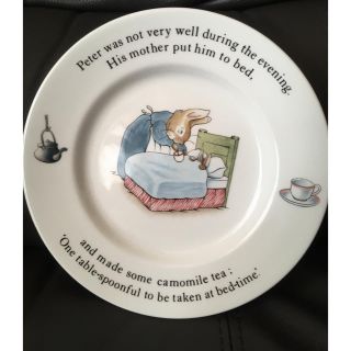 ウェッジウッド(WEDGWOOD)のウエッジウッド　ピーターラビット　お皿　4枚(食器)