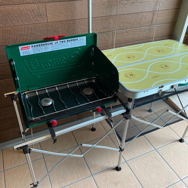 コールマン 2バーナー&キッチンテーブルのセット コールマン 2バーナー&キッチンテーブルのセット