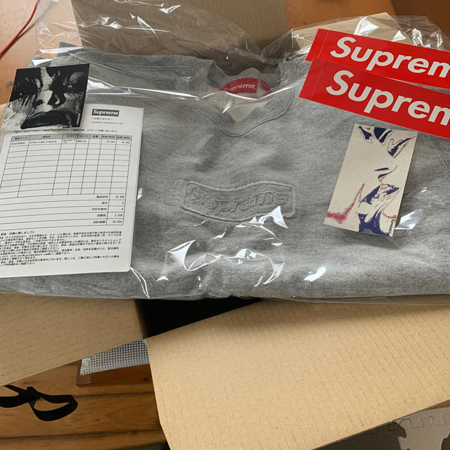 supreme cutout logo crewneckトップス