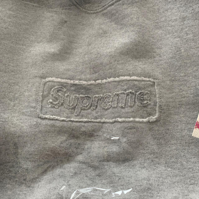 supreme cutout logo crewneck