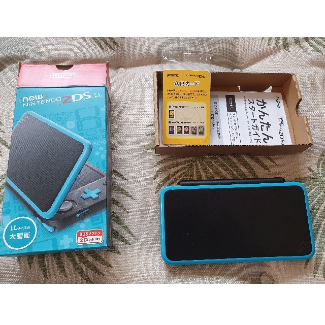 ニンテンドー2DS(ニンテンドー2DS)のNINTENDO 2DS LL 美品 エンタメ/ホビーのゲームソフト/ゲーム機本体(携帯用ゲーム機本体)の商品写真