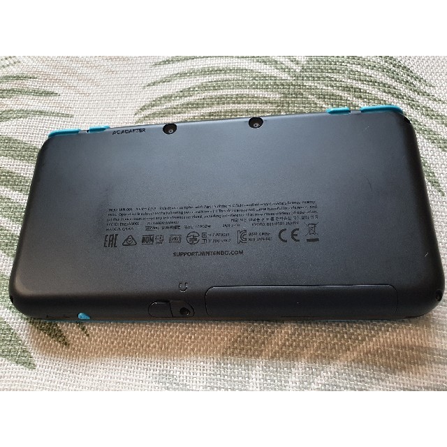 ニンテンドー2DS(ニンテンドー2DS)のNINTENDO 2DS LL 美品 エンタメ/ホビーのゲームソフト/ゲーム機本体(携帯用ゲーム機本体)の商品写真