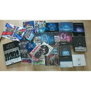 サンダイメジェイソウルブラザーズ(三代目 J Soul Brothers)の激安♥三代目 ベスト アルバム DVD Blu-ray セット♥新品同様 美品♥(ミュージック)