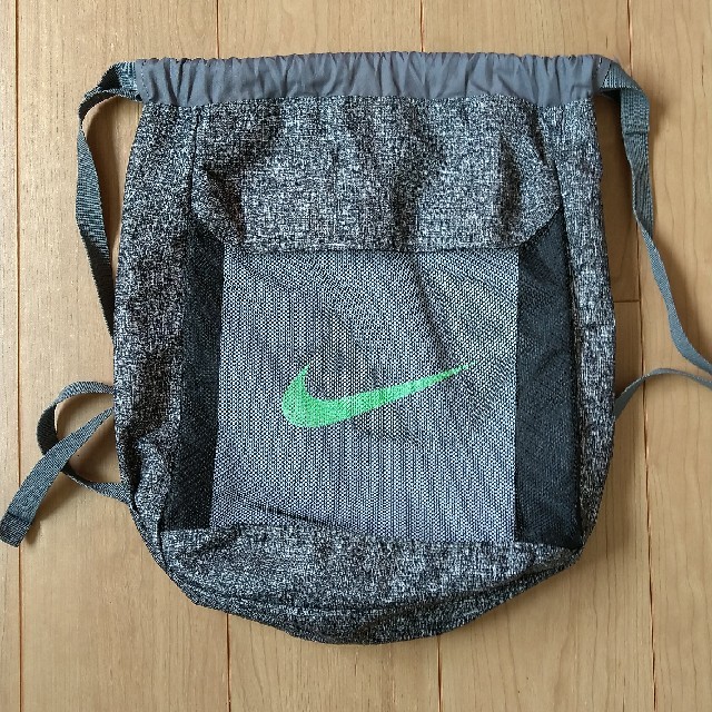 NIKEナップサック レディースのバッグ(リュック/バックパック)の商品写真