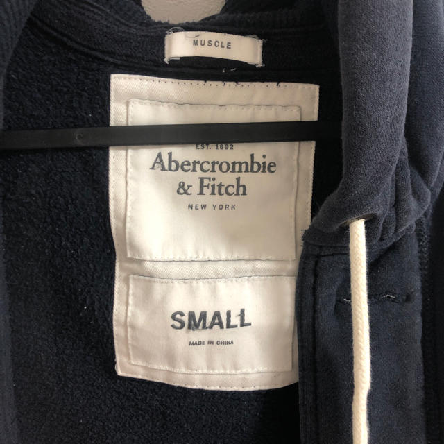 Abercrombie&Fitch(アバクロンビーアンドフィッチ)のアバクロ　パーカー メンズのトップス(パーカー)の商品写真