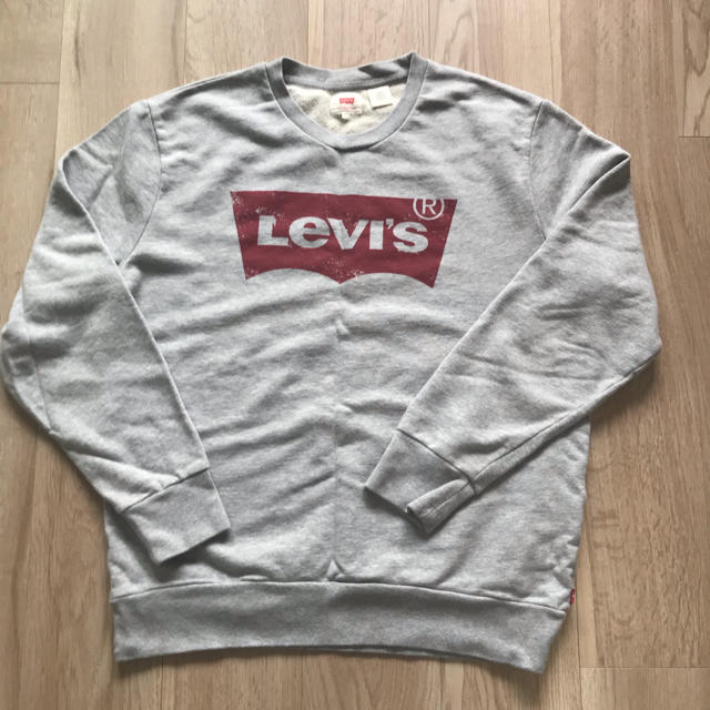 Levi's(リーバイス)の着用2回の美品☆リーバイストレーナー Lサイズ メンズのトップス(スウェット)の商品写真