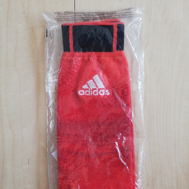 adidas(アディダス)のサッカーソックス 22cm-24cm スポーツ/アウトドアのサッカー/フットサル(その他)の商品写真