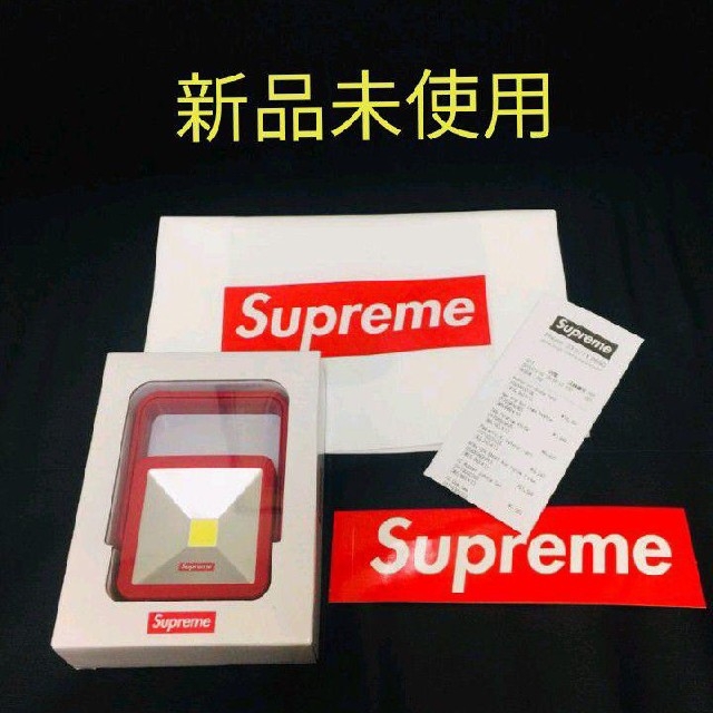 Supreme(シュプリーム)のSupreme Magnetic Kickstand Light ライト スポーツ/アウトドアのアウトドア(ライト/ランタン)の商品写真