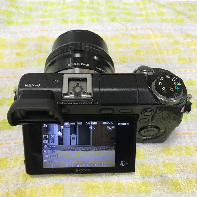 SONY NEX-6 & E PZ 16-50 1