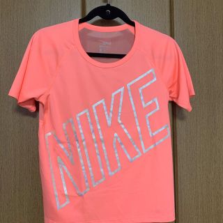 ナイキ(NIKE)のNIKE☆レディースTシャツ(その他)