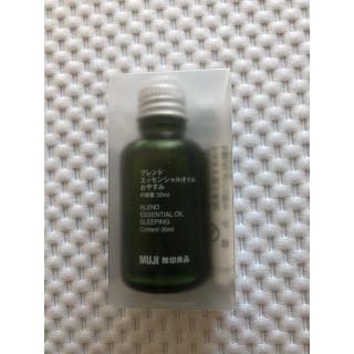 ムジルシリョウヒン(MUJI (無印良品))の無印良品　ブレンドエッセンシャルオイル　おやすみ　30ml(アロマオイル)