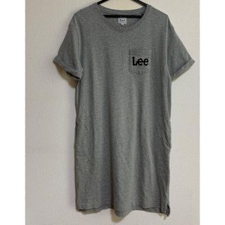 リー(Lee)のLee Tシャツ　ワンピース(Tシャツ(半袖/袖なし))