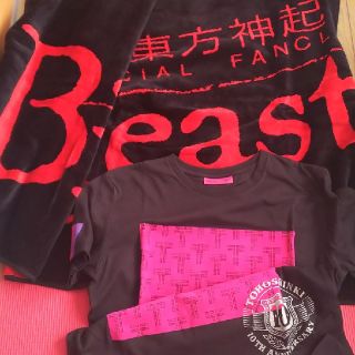 トウホウシンキ(東方神起)の東方神起 Bigサイズタオル&10周年Tシャツ(アイドルグッズ)