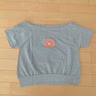 スピンズ(SPINNS)のセーラームーン　トップス(Tシャツ(半袖/袖なし))