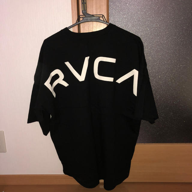 RVCA(ルーカ)の希少　入手困難　RVCA ルーカ アーチロゴ　tシャツ　ビッグシルエット メンズのトップス(Tシャツ/カットソー(半袖/袖なし))の商品写真